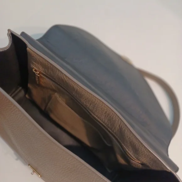 Cuyana Taupe Handbag - Picture 4 of 12